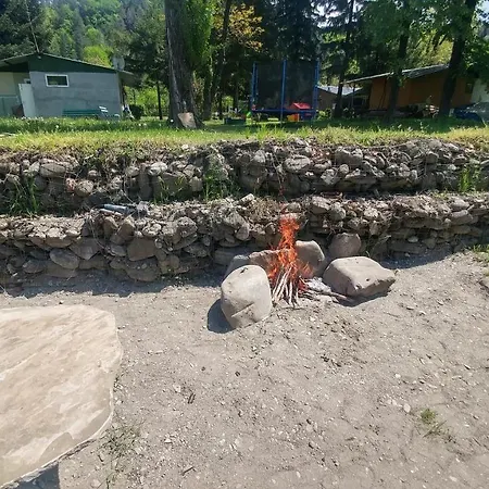 Dom wakacyjny Rainbow Cherni Osum