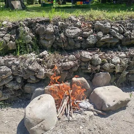 Rainbow Dom wakacyjny Cherni Osum