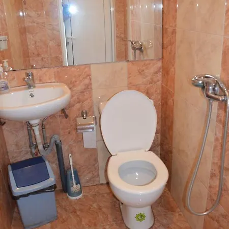 Rainbow Dom wakacyjny Cherni Osum