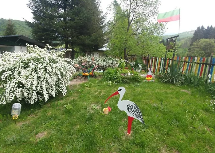 Ferienhaus Rainbow Cherni Osum